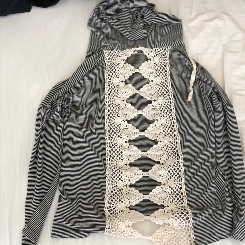 BKE lace hoodie